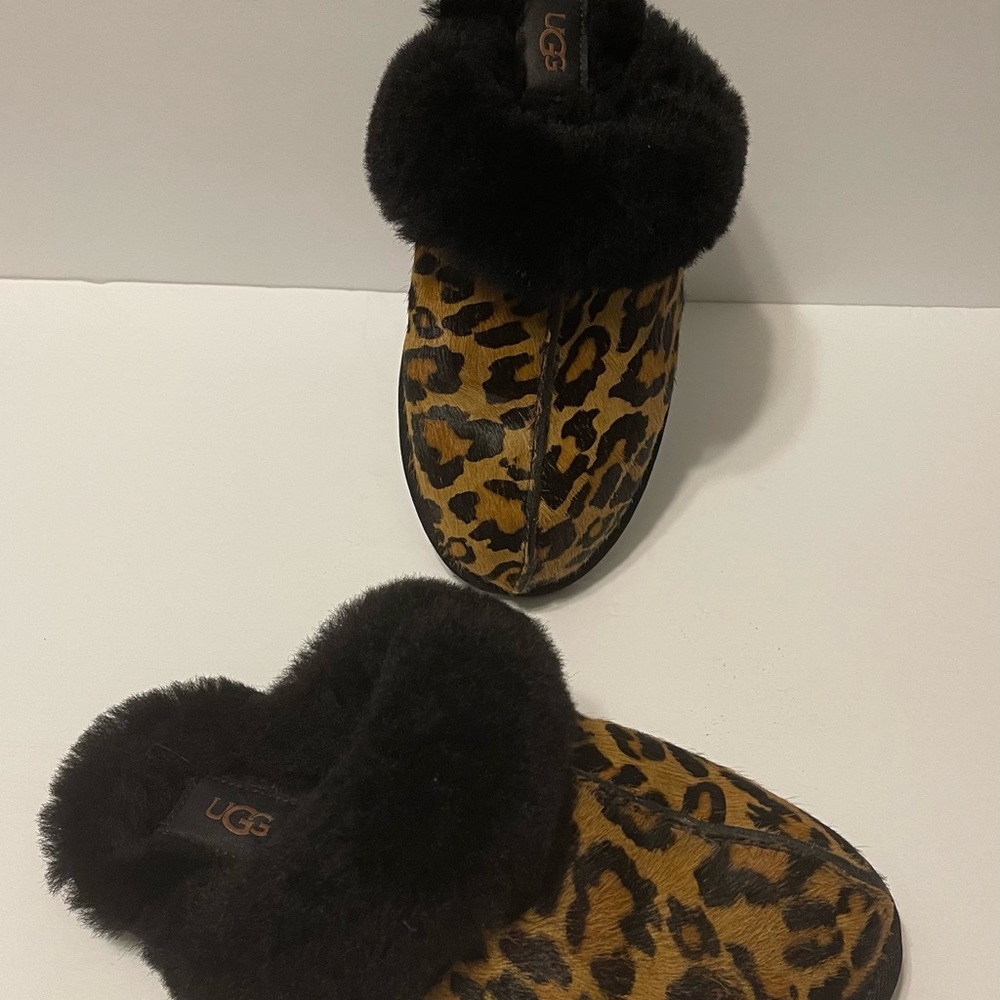 Ugg Scuffette Ii Printer Animal Size 7 - image 2